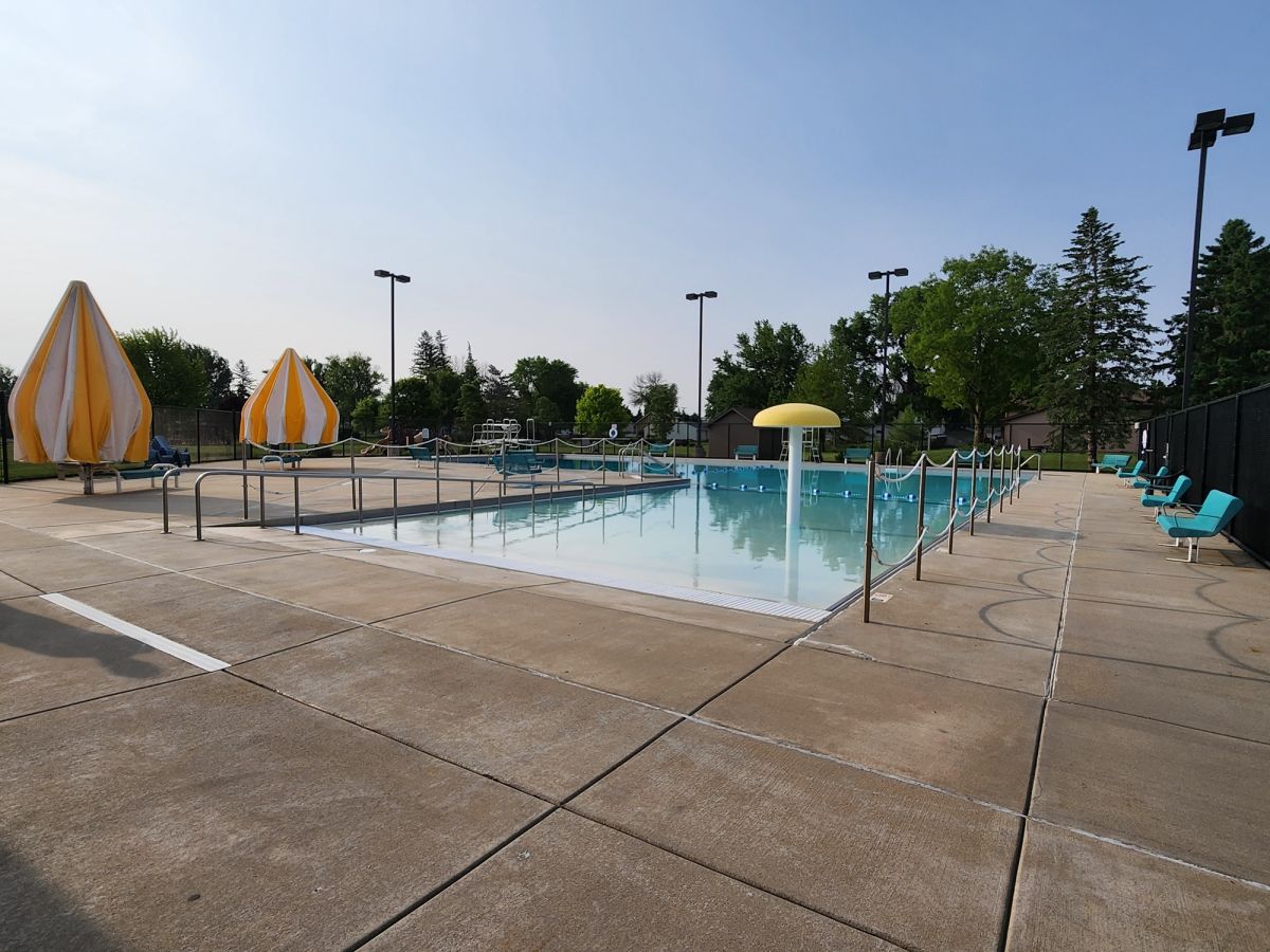 Pool - pre opening 2025